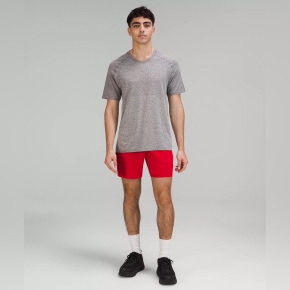 LULULEMON - Men’s Red Pace Breaker Linerless Short 7”, Team Canada Collection XL - Picture 4 of 6